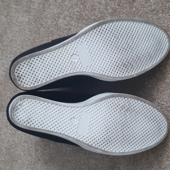 Black Sneaker Wedge - Picture 4 of 7